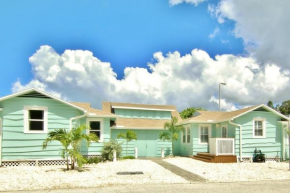 Detlow's Treasured Cottages 3